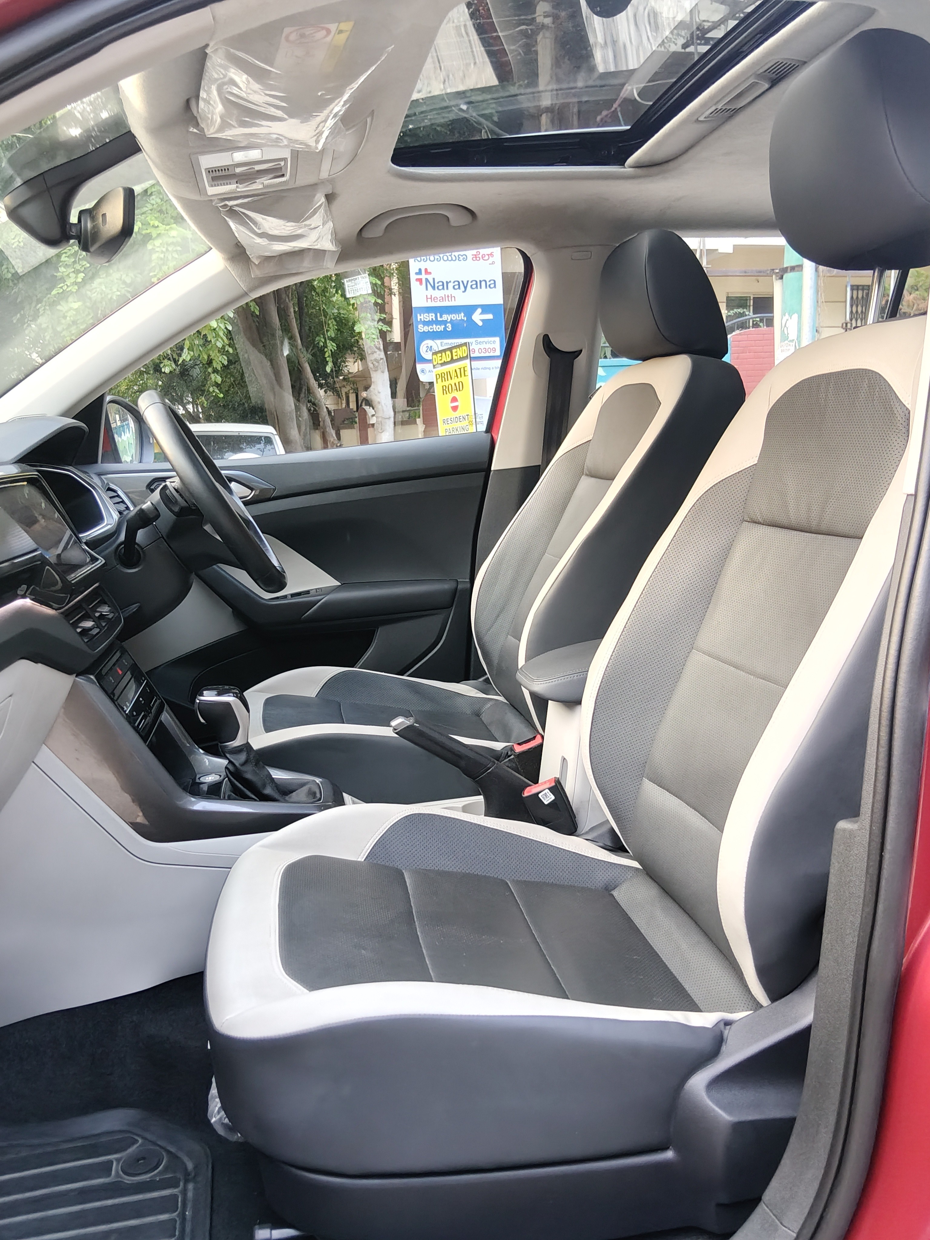 2022 Volkswagen Taigun 1.0 TSI Topline AT