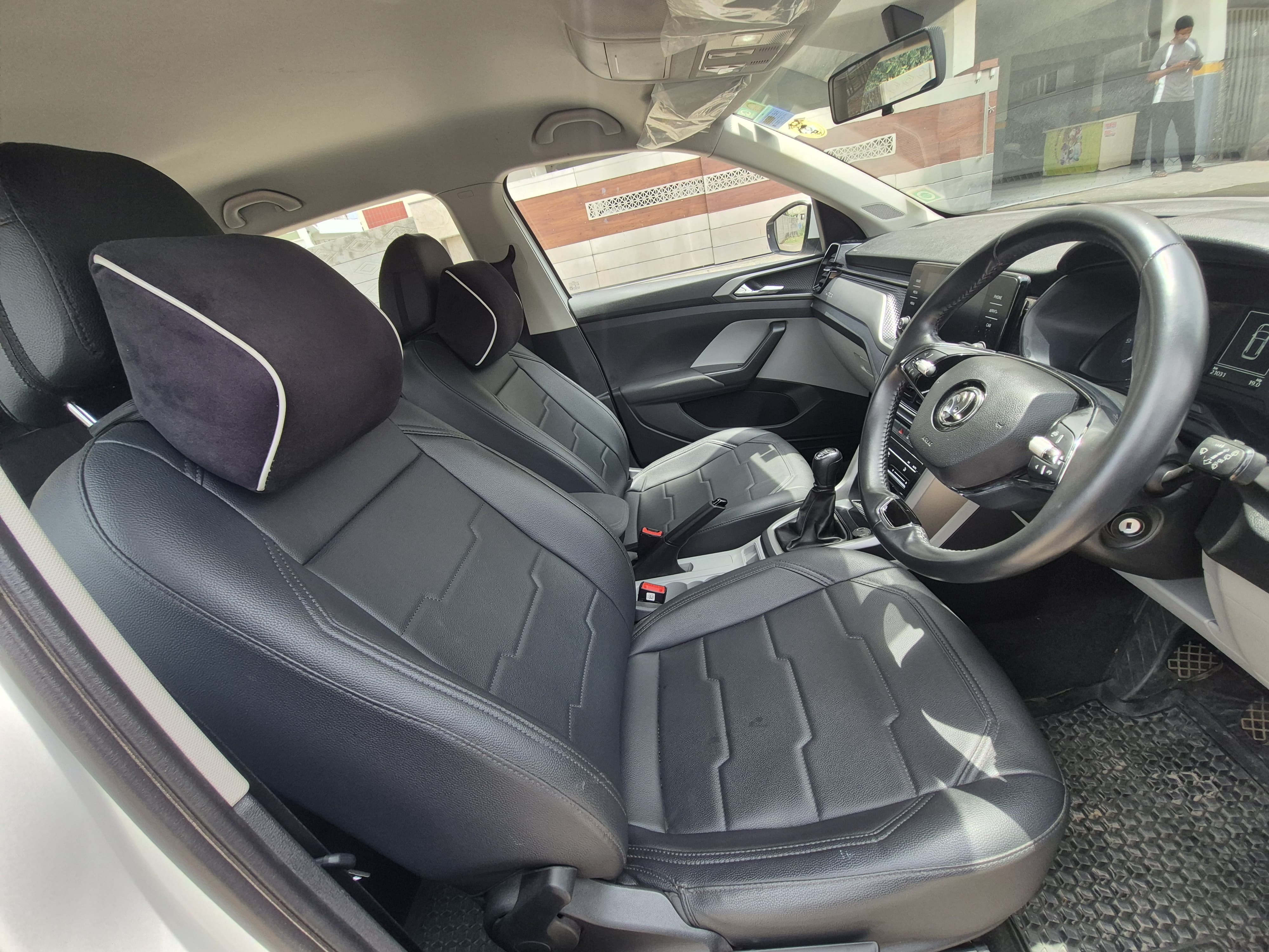 2023 Skoda Kushaq Ambition 1.5 TSI MT