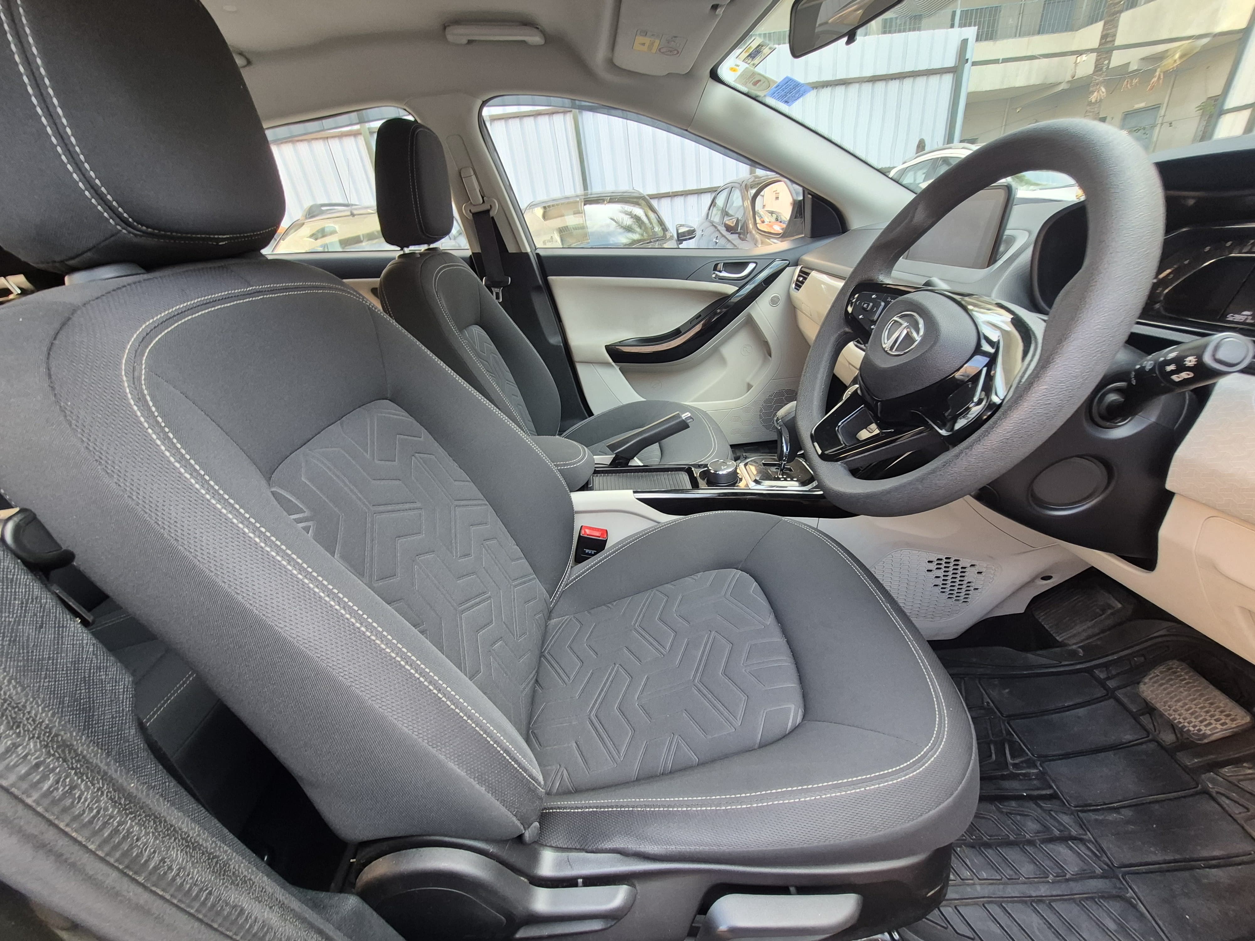 2020 Tata Nexon Revotron XZA Plus AMT