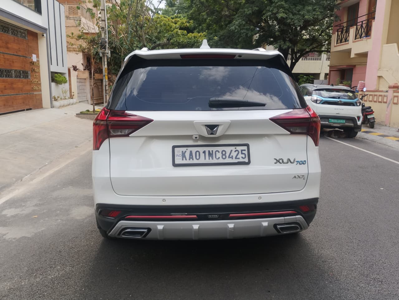2024 Mahindra XUV700 MX Diesel MT 7 STR