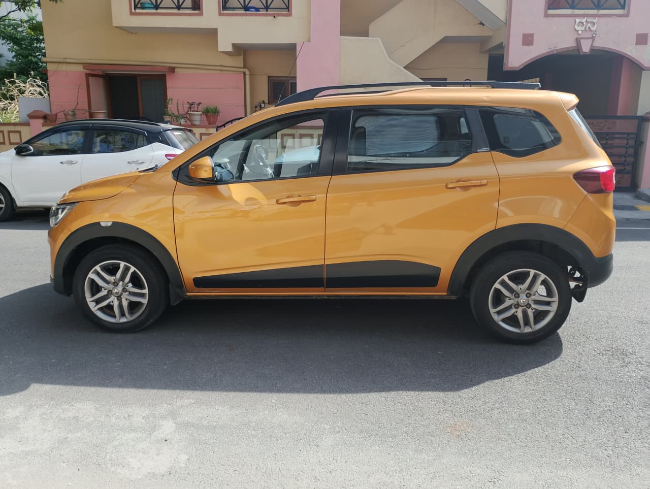 2020 Renault Triber RXZ