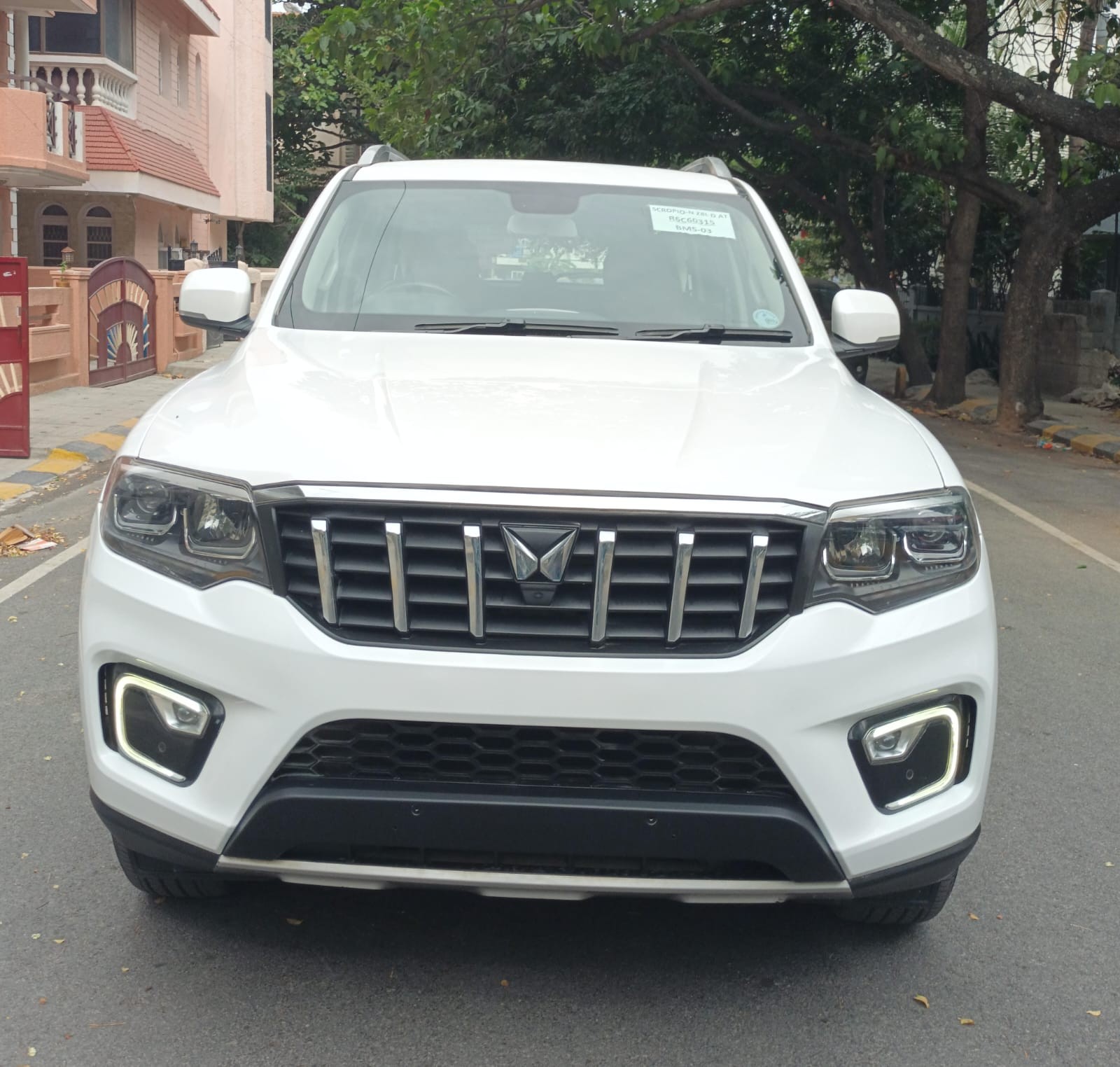 2024 Mahindra Scorpio-N Z8 L 7 STR AT Diesel [2022-2025]