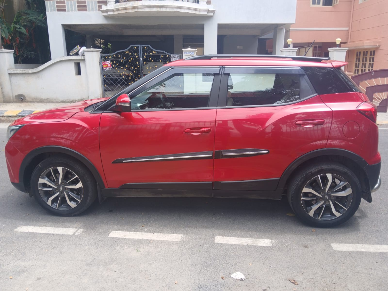 2022 Mahindra XUV300 W8 (O) Petrol