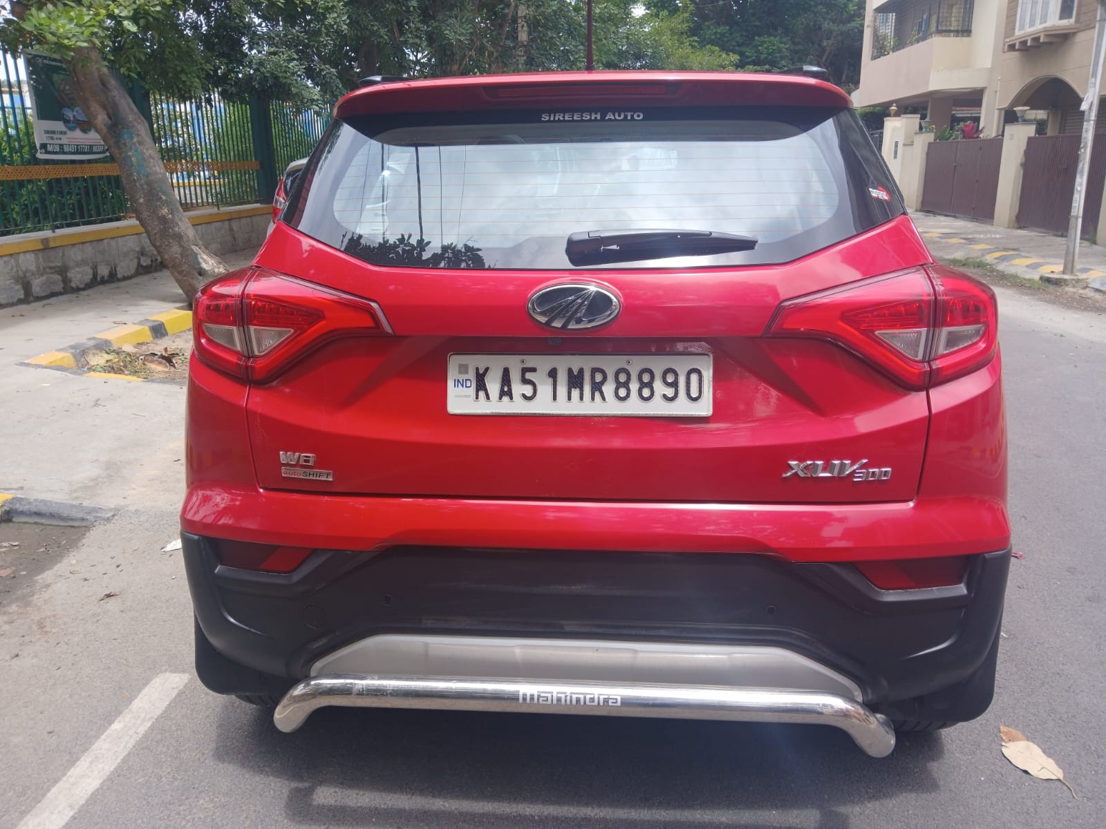 2022 Mahindra XUV300 W8 (O) Petrol