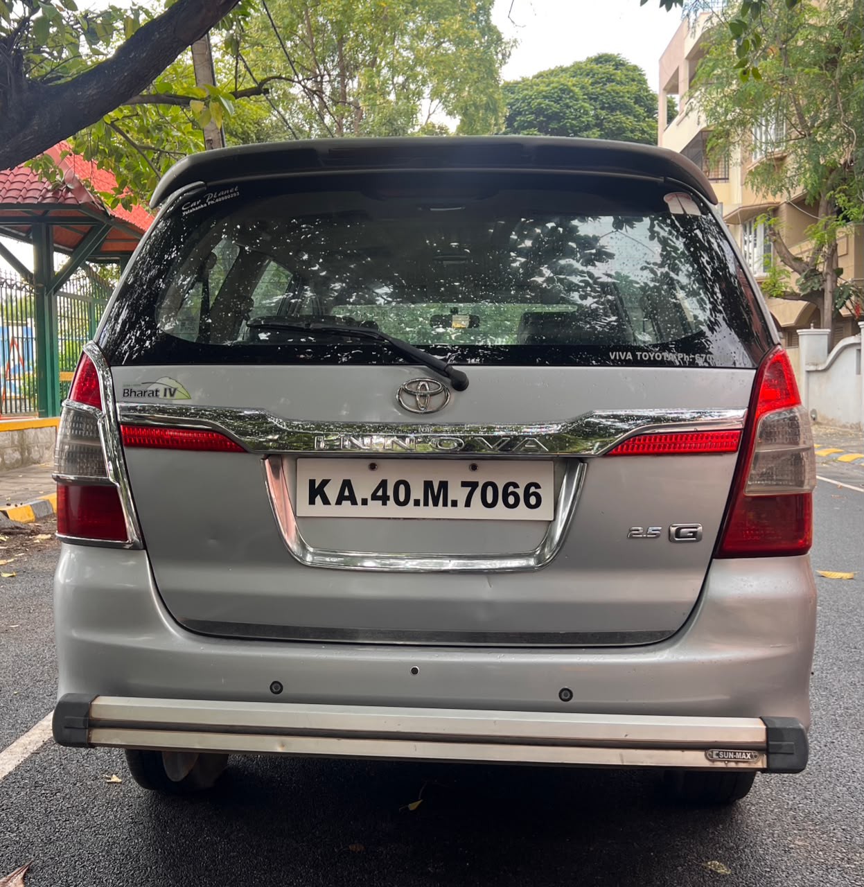2016 Toyota Innova 2.5 E