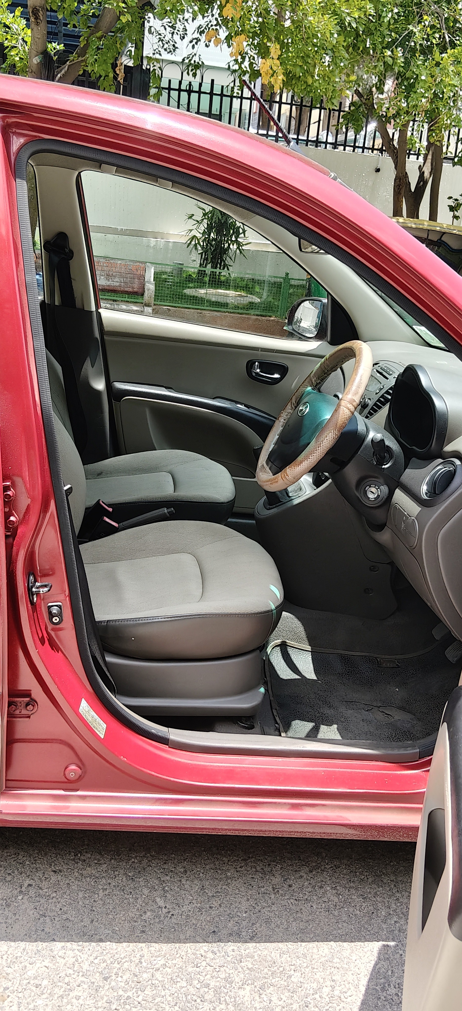 2011 Hyundai i10 1.2 Sportz MT