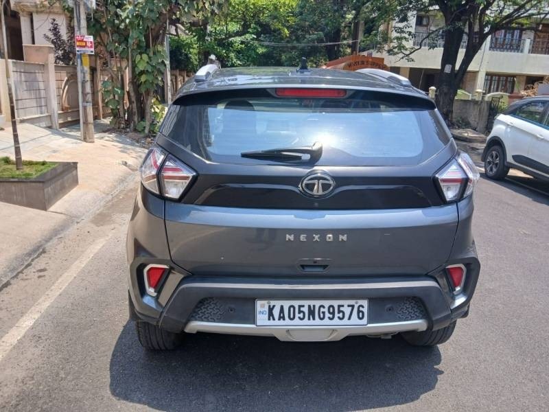 2023 Tata Nexon Revotron XZA Plus Luxs AMT