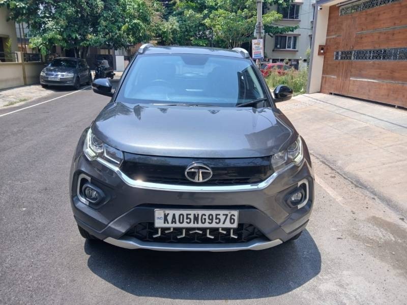 2023 Tata Nexon Revotron XZA Plus Luxs AMT
