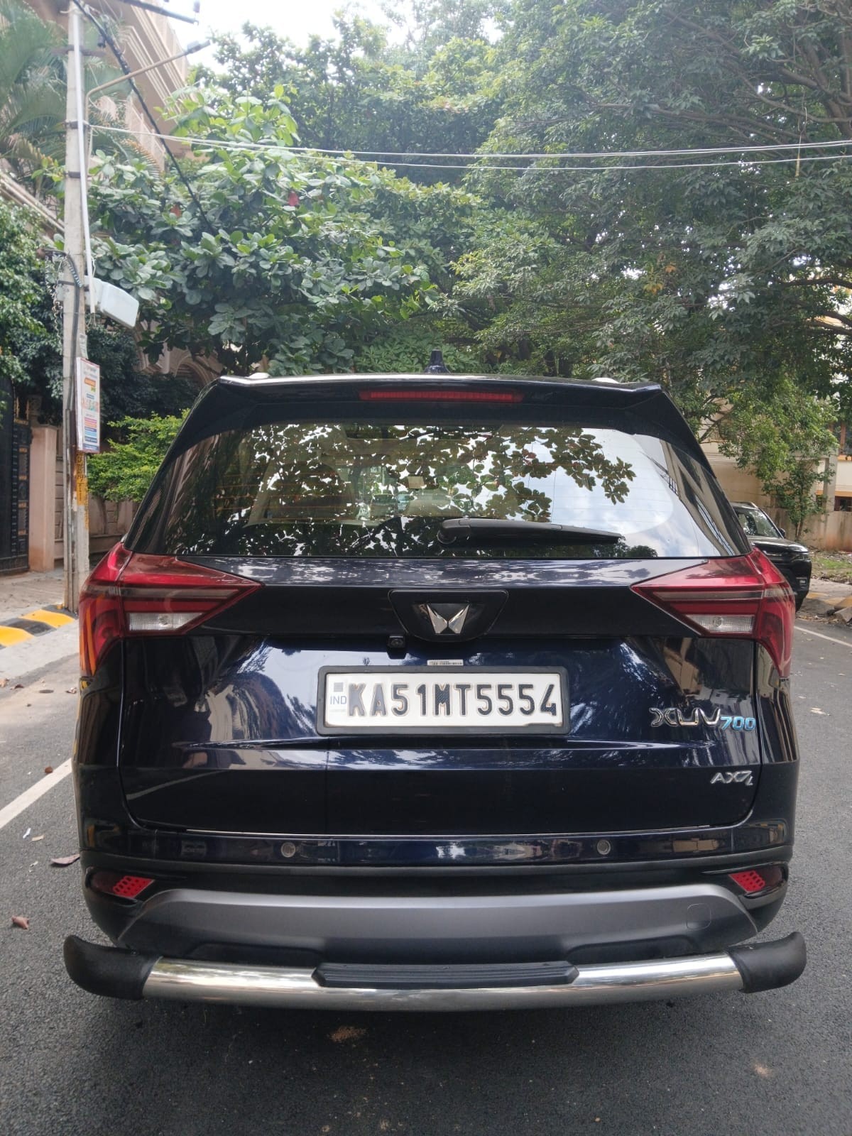 2022 Mahindra XUV700 AX7 AT Luxury Diesel 7 STR