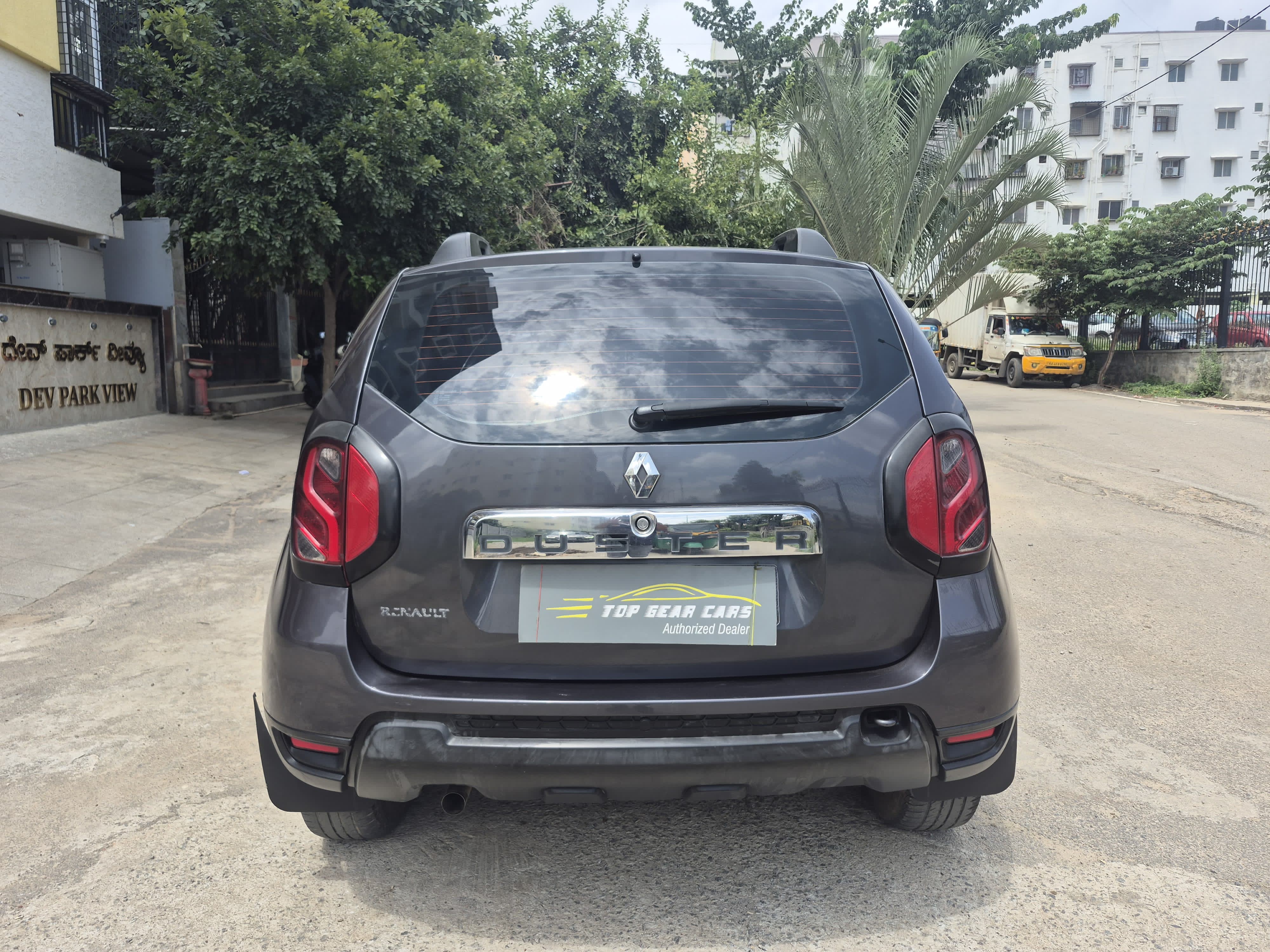 2019 Renault Duster Petrol RxS CVT Petrol