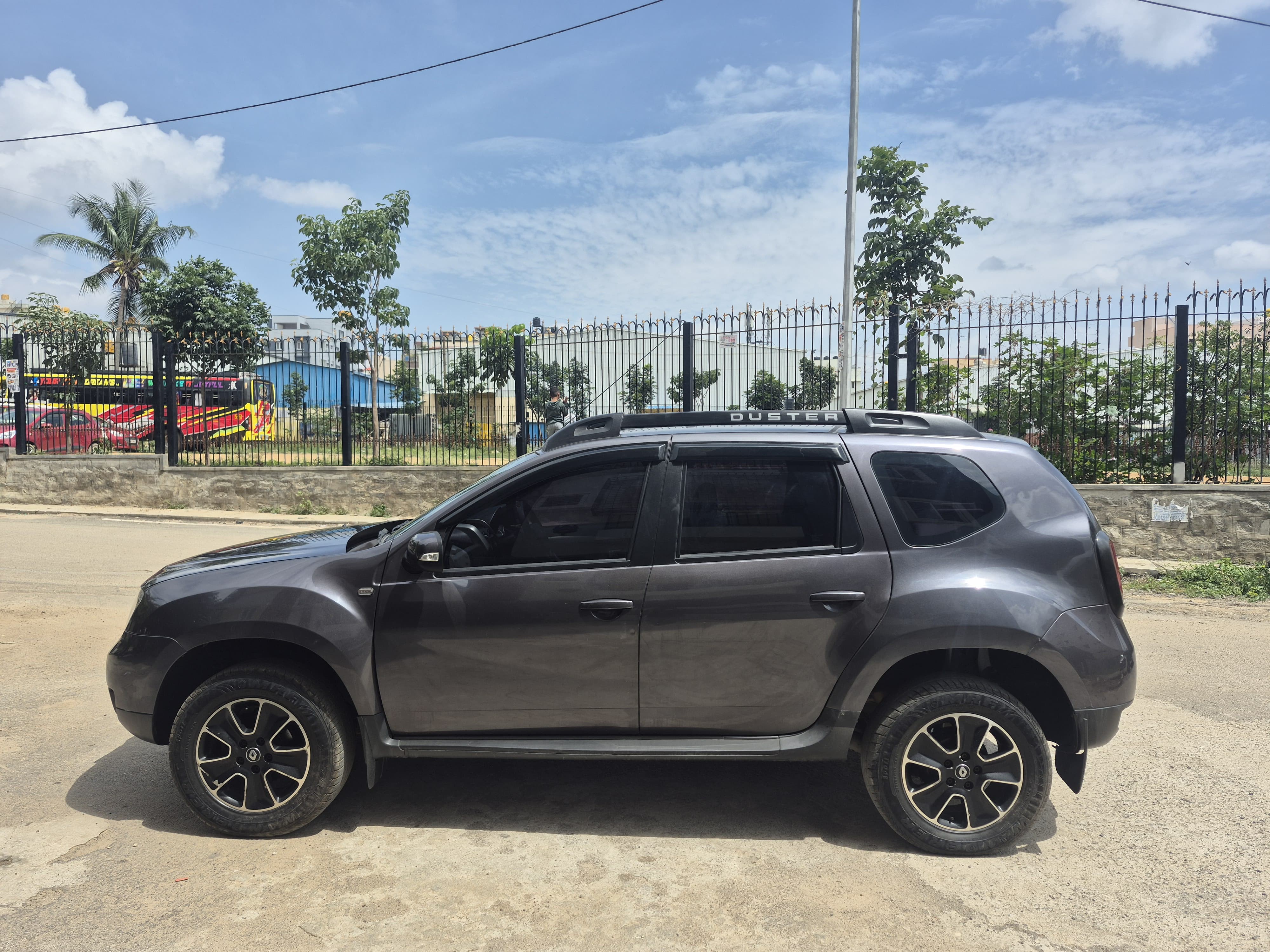 2019 Renault Duster Petrol RxS CVT Petrol