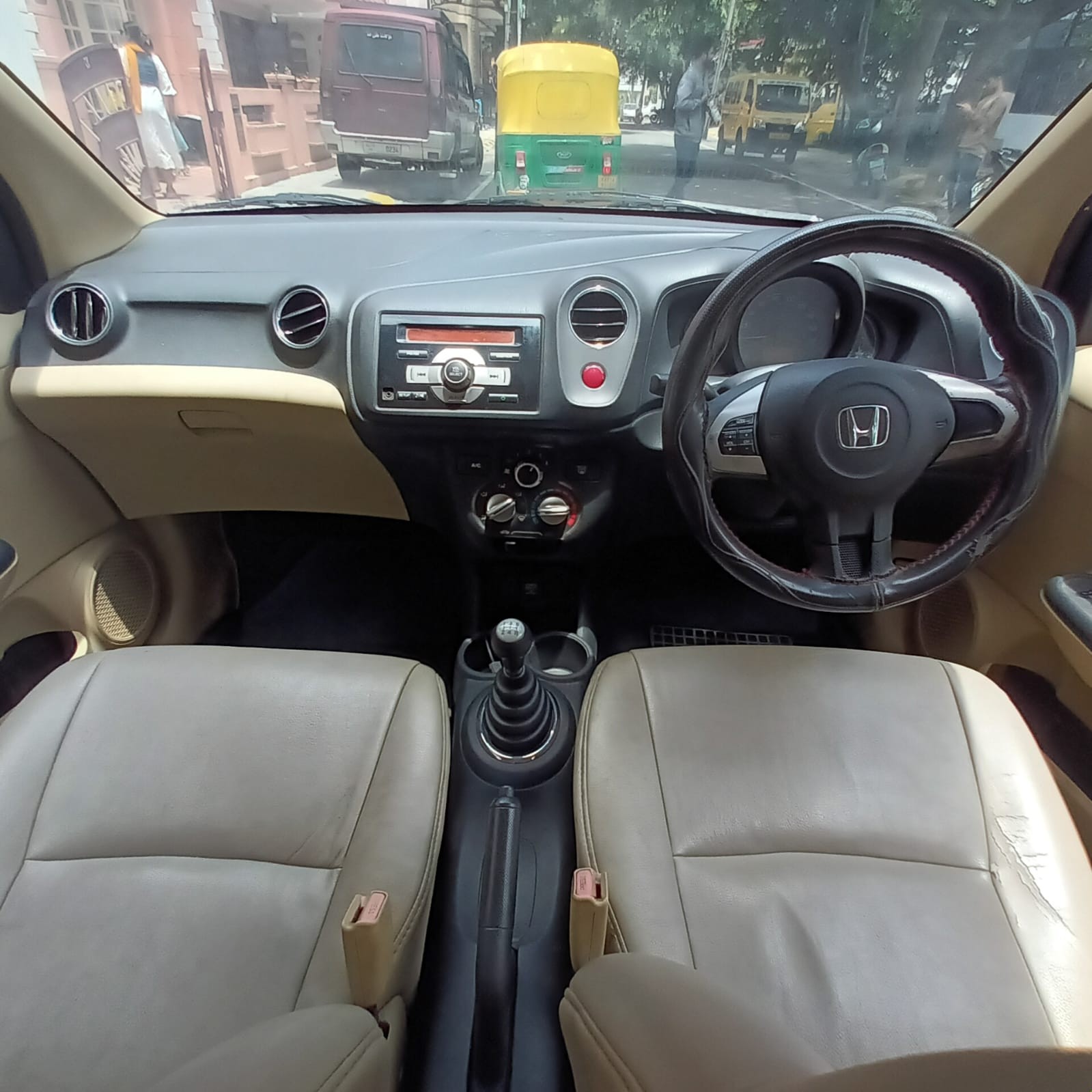 2015 Honda Brio S MT Petrol