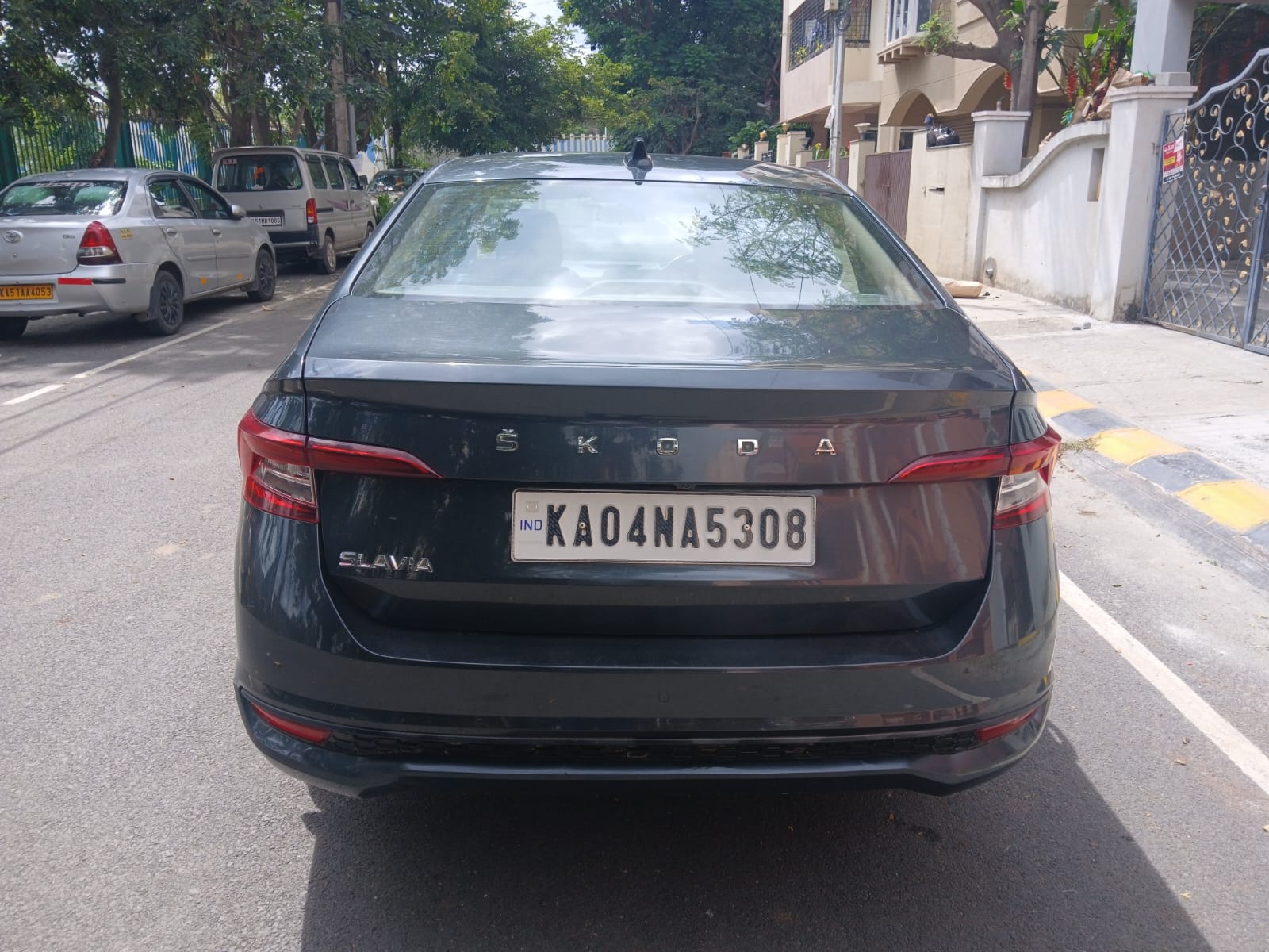 2022 Skoda Slavia Ambition 1.0 TSI AT