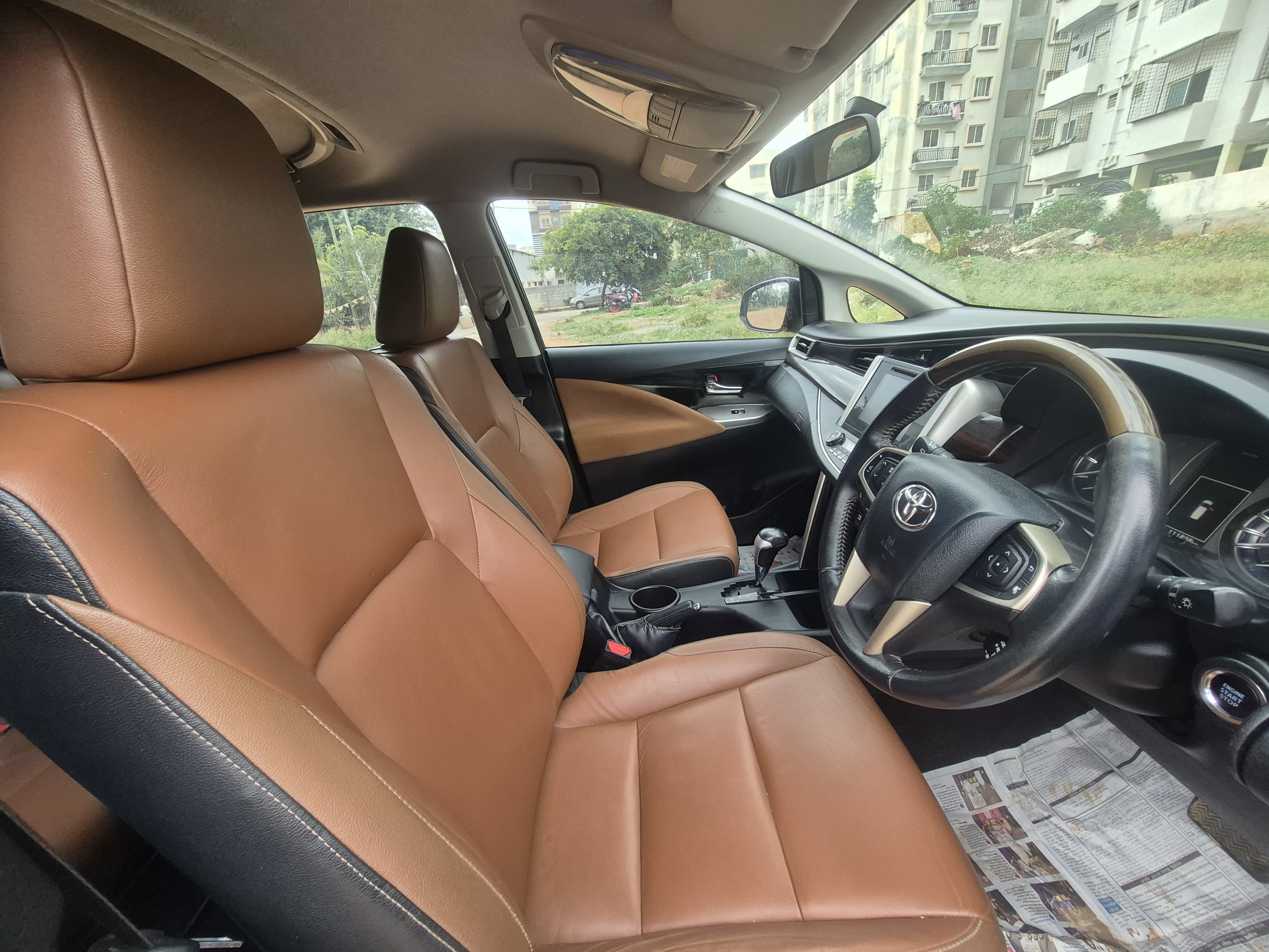 2016 Toyota Innova Crysta 2.8 ZX AT 7-Seater