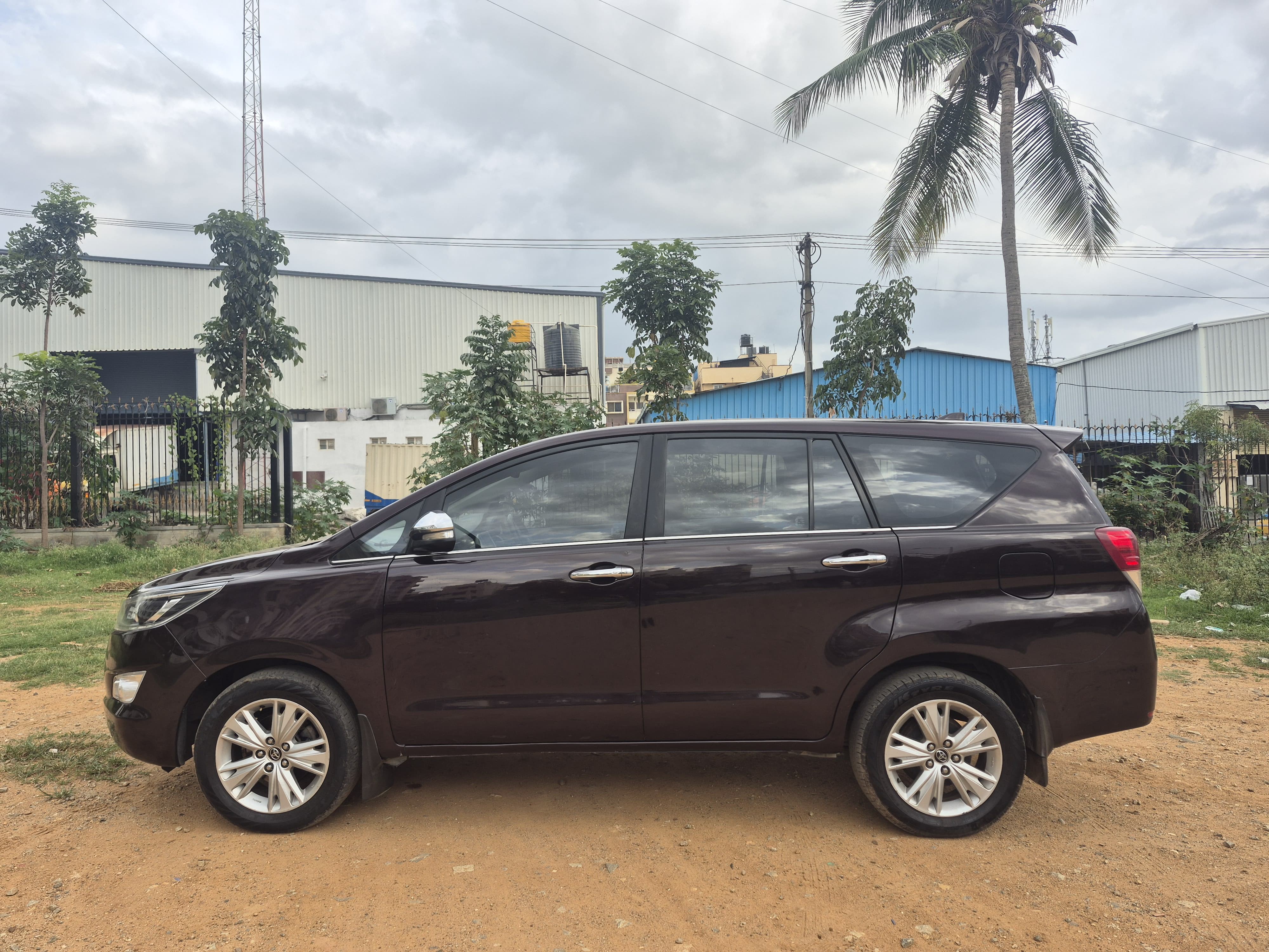 2016 Toyota Innova Crysta 2.8 ZX AT 7-Seater