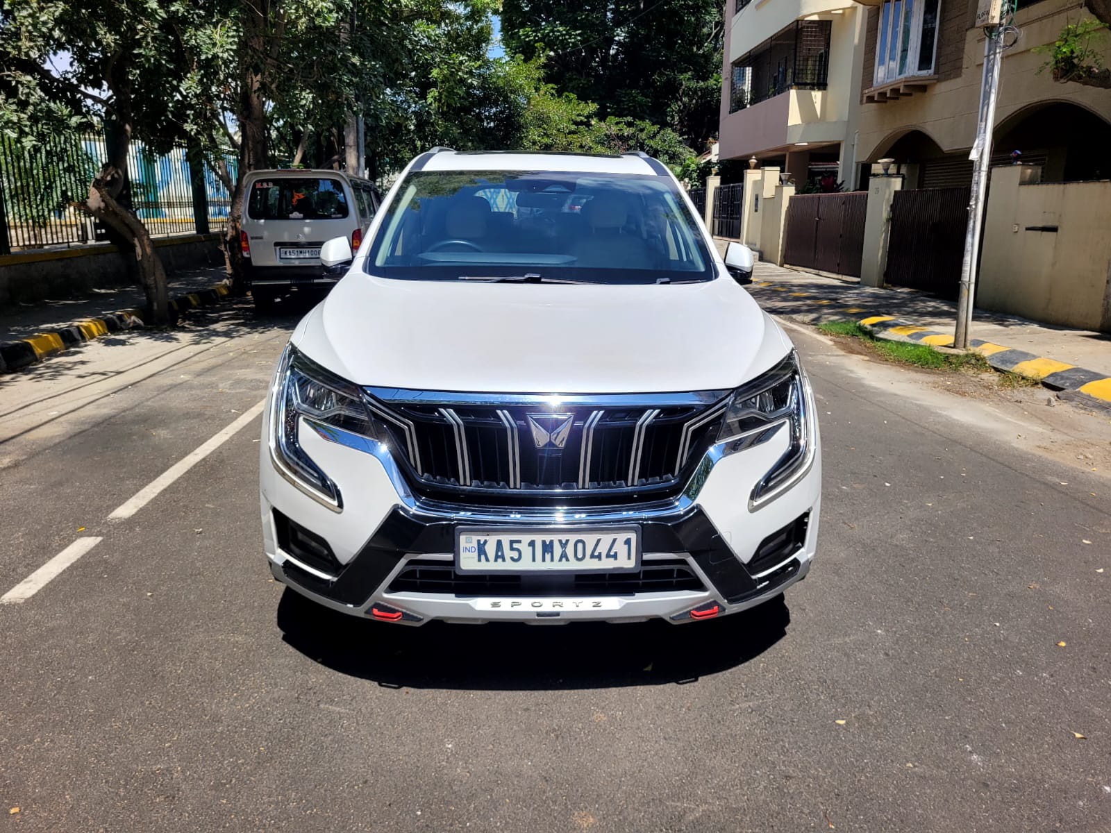 2024 Mahindra XUV700 AX7 AT Luxury Diesel 7 STR