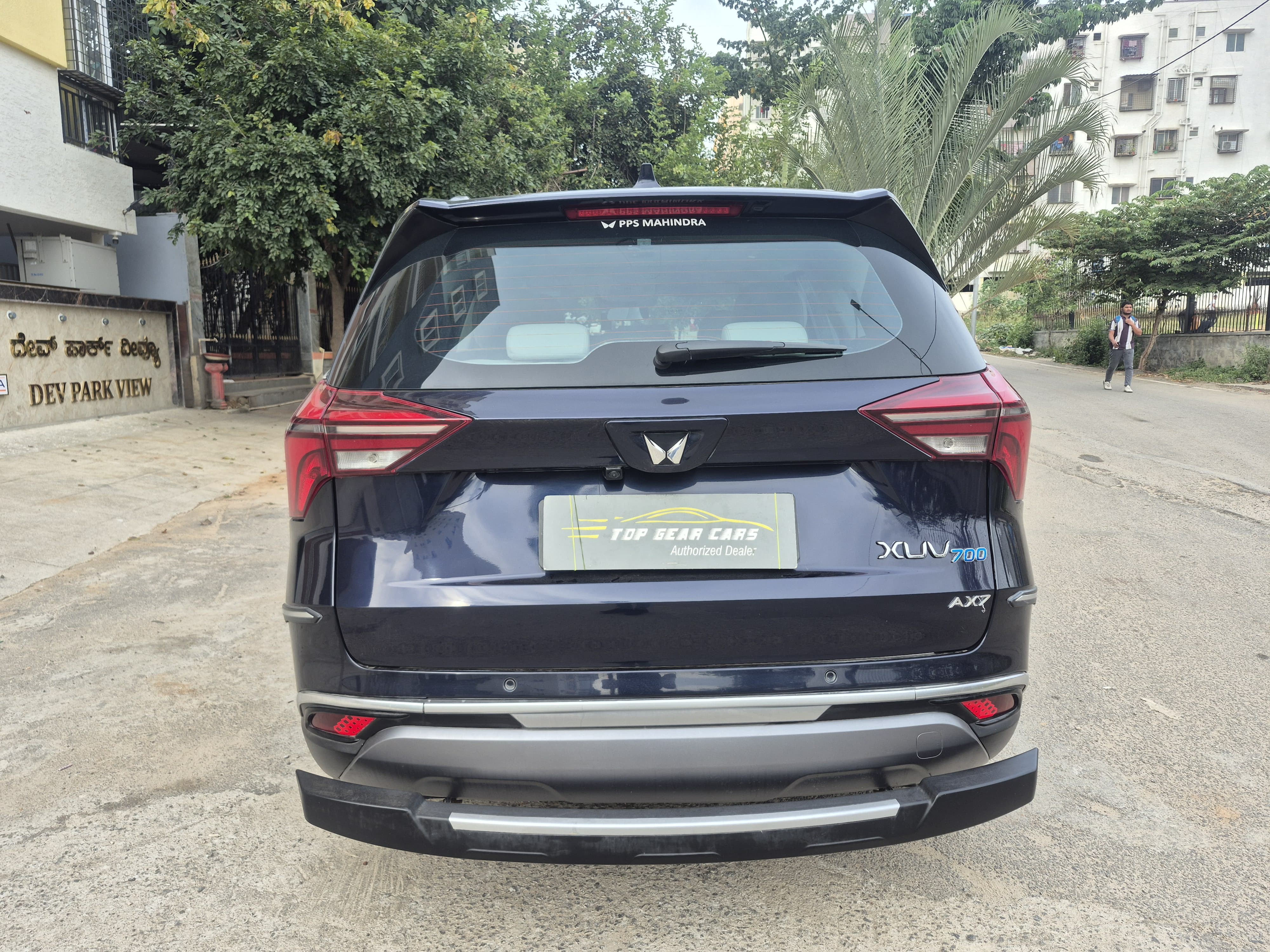 2024 Mahindra XUV700 AX7 MT Petrol 7 STR
