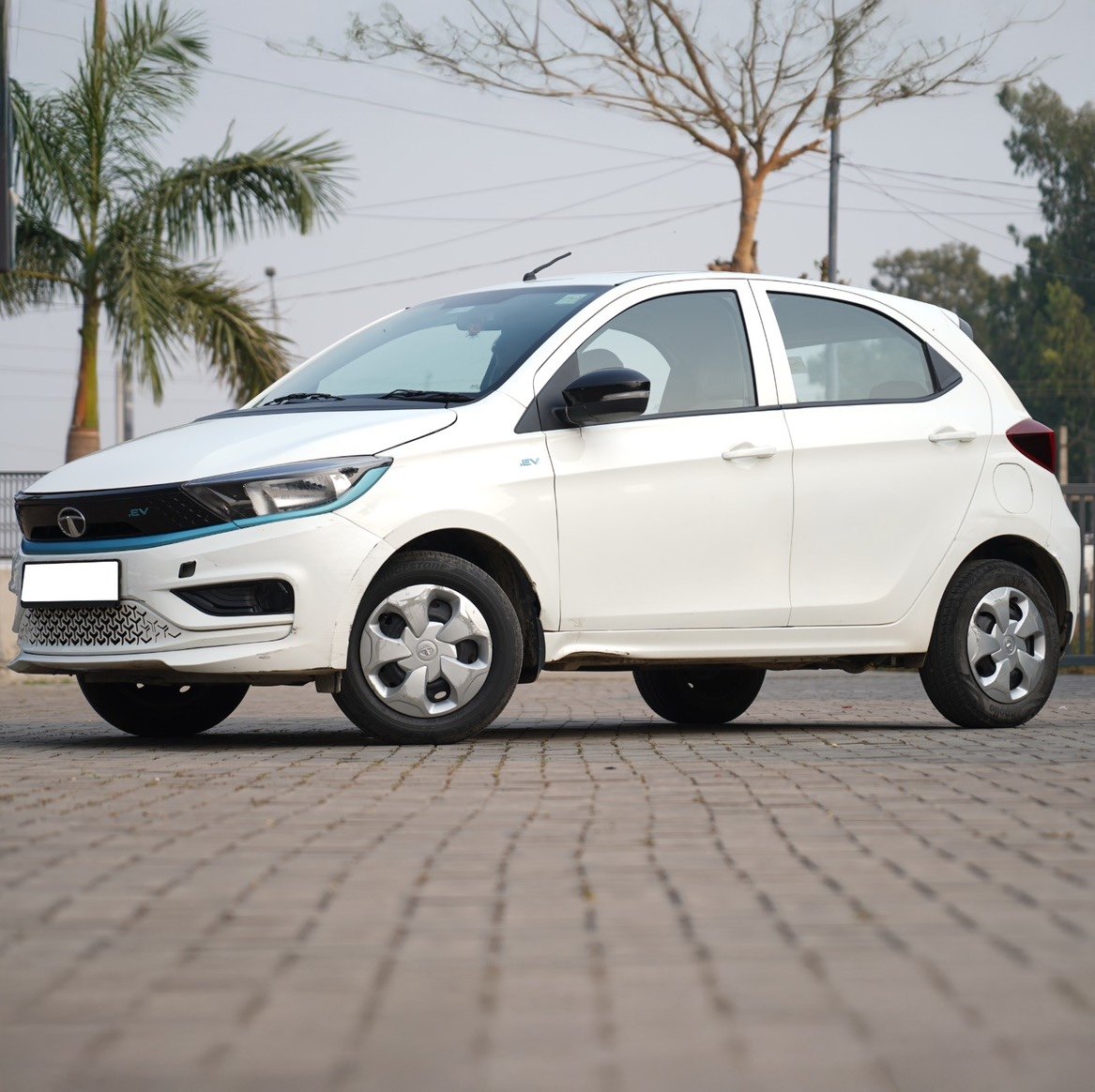 Used 2023 Tata Tiago EV Used 2023 Tata Tiago EV