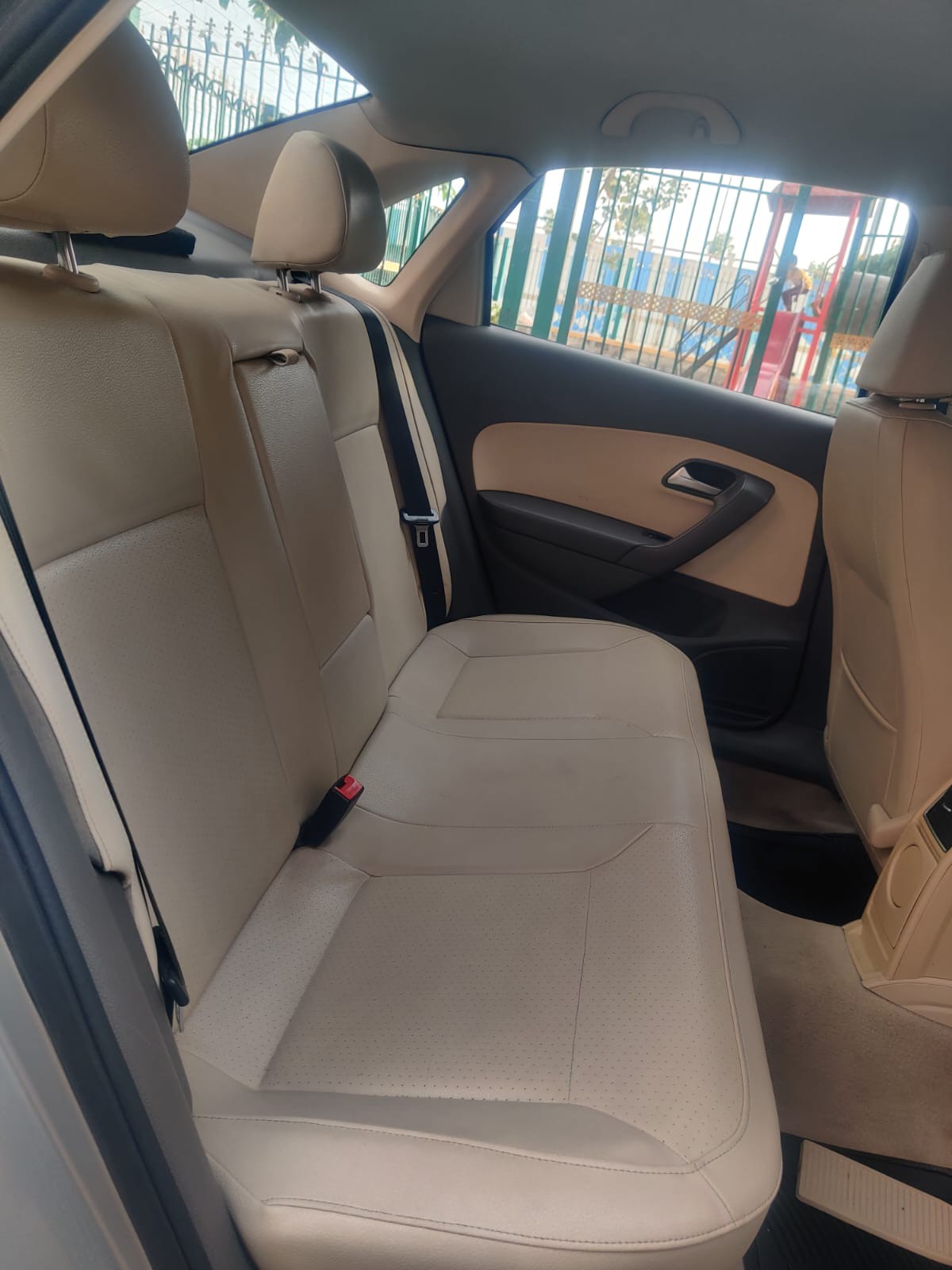 2012 Volkswagen Vento 1.6 Highline Diesel