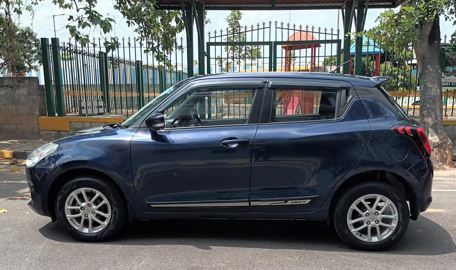 2022 Maruti Suzuki Swift ZXI BS IV