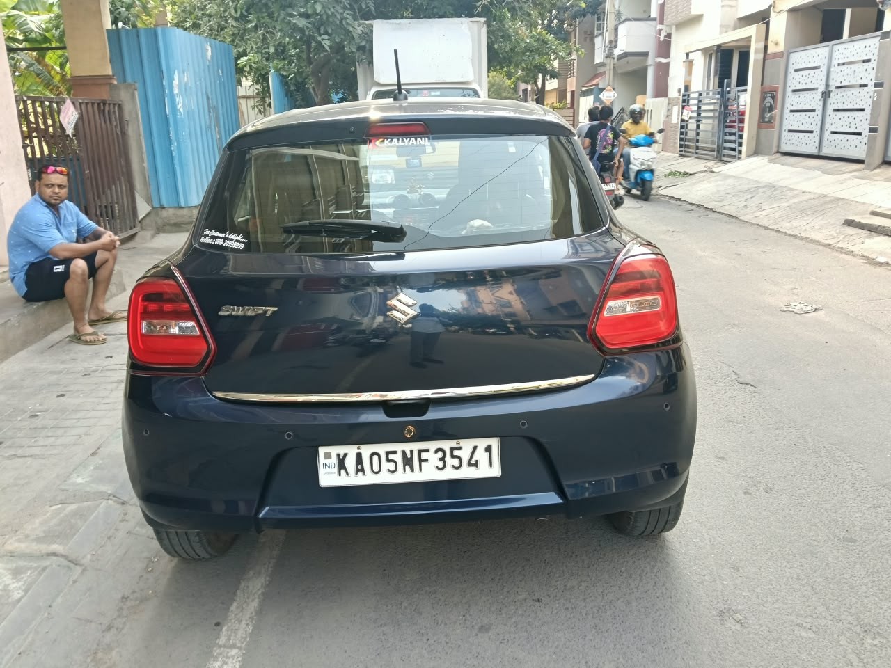 2022 Maruti Suzuki Swift ZXI BS IV