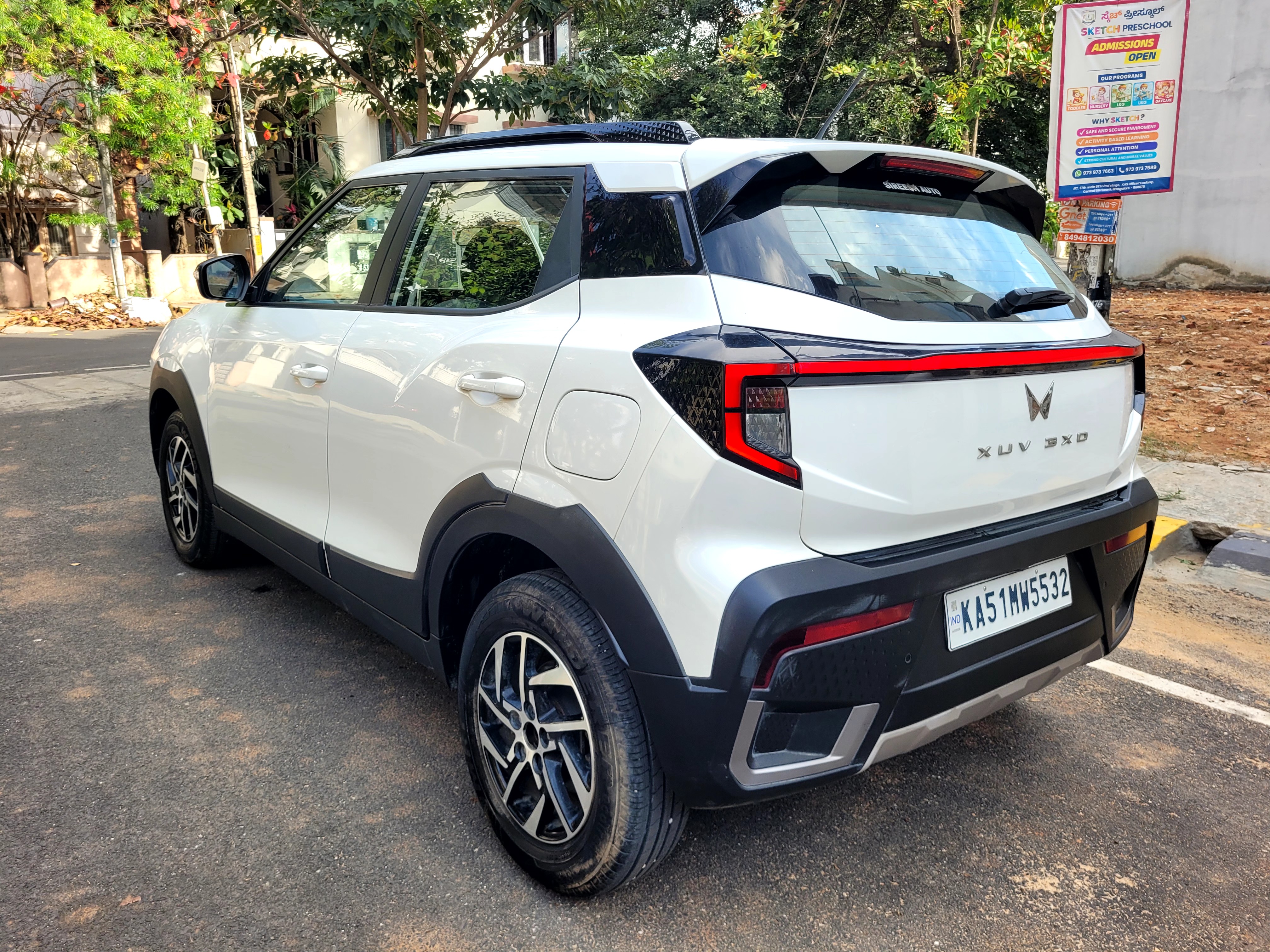 2024 Mahindra XUV 3XO AX5 1.2 L TCMPFi