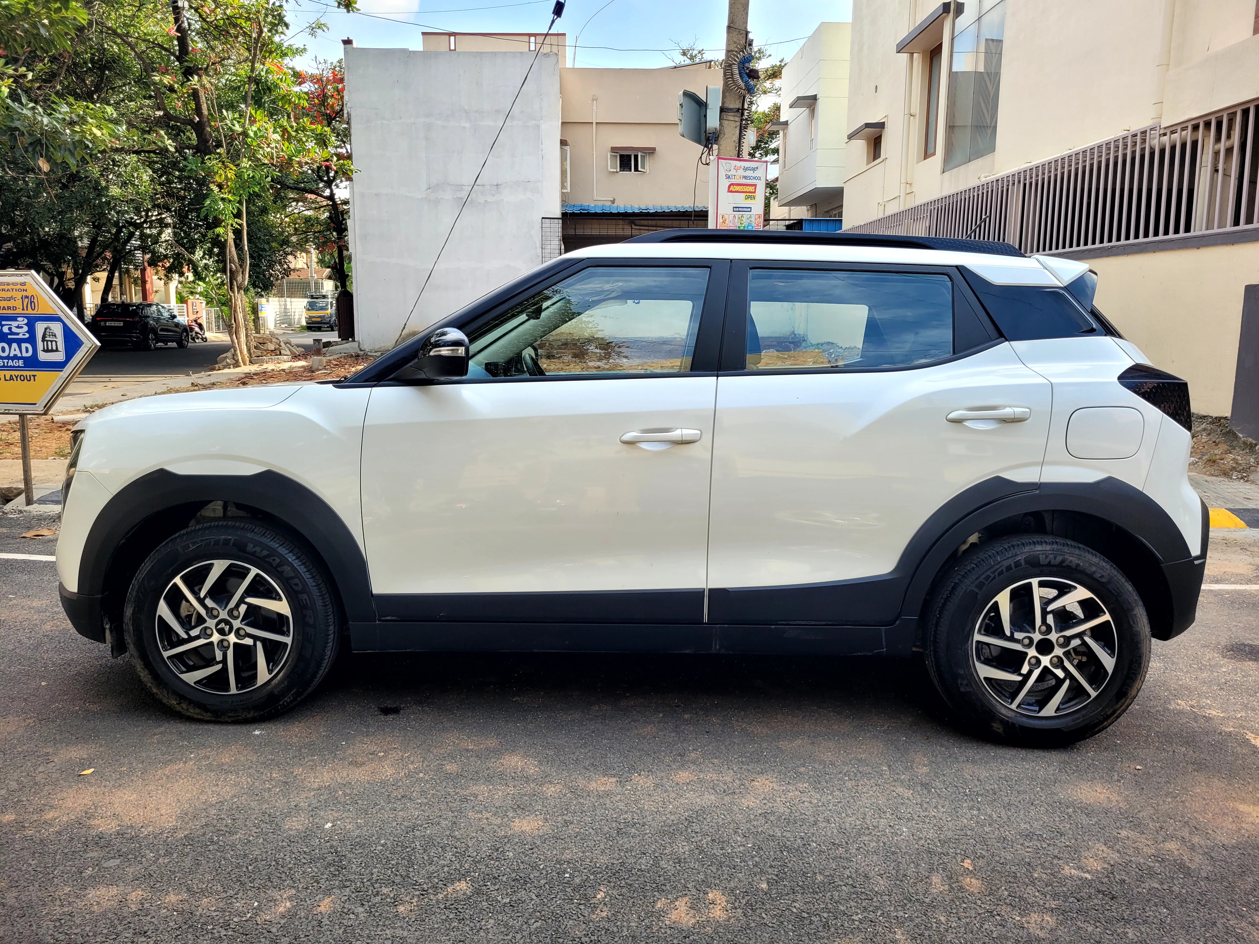 2024 Mahindra XUV 3XO AX5 1.2 L TCMPFi