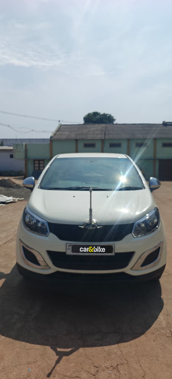 Used 2023 Mahindra Marazzo Used 2023 Mahindra Marazzo